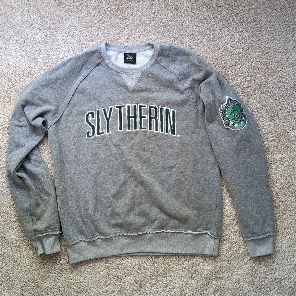 Harry Potter World Universal Studios Slytherin Womens Size XL Sweatshirt